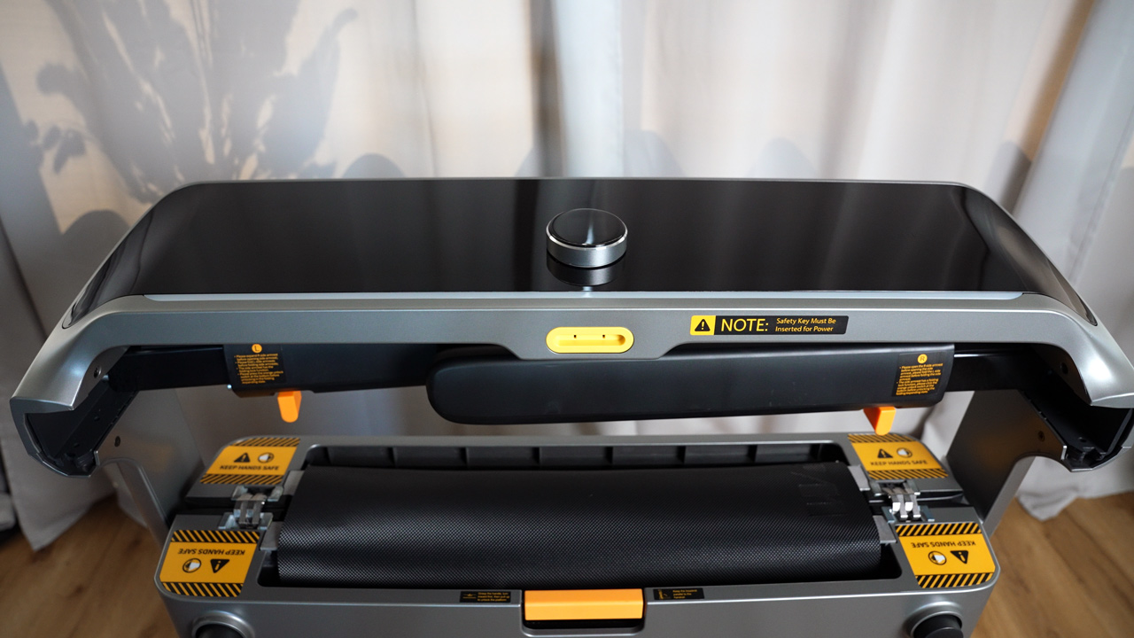 WalkingPad-X218-zusammengeklappt