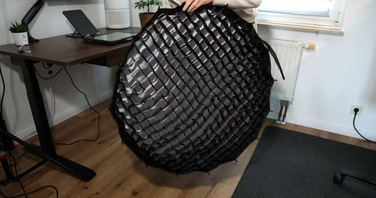 NEEWER Parabolic Softbox 85 cm im Test: in 15 Sekunden aufgebaut 1 NEEWER Parabolic Softbox 85 cm im Test: in 15 Sekunden aufgebaut