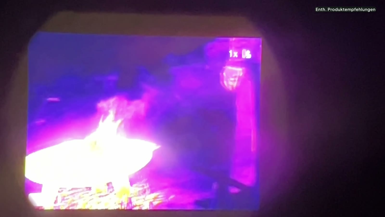 Feuerschale im Wärmebild des TOPDON TS004, durchs Okular gefilmt